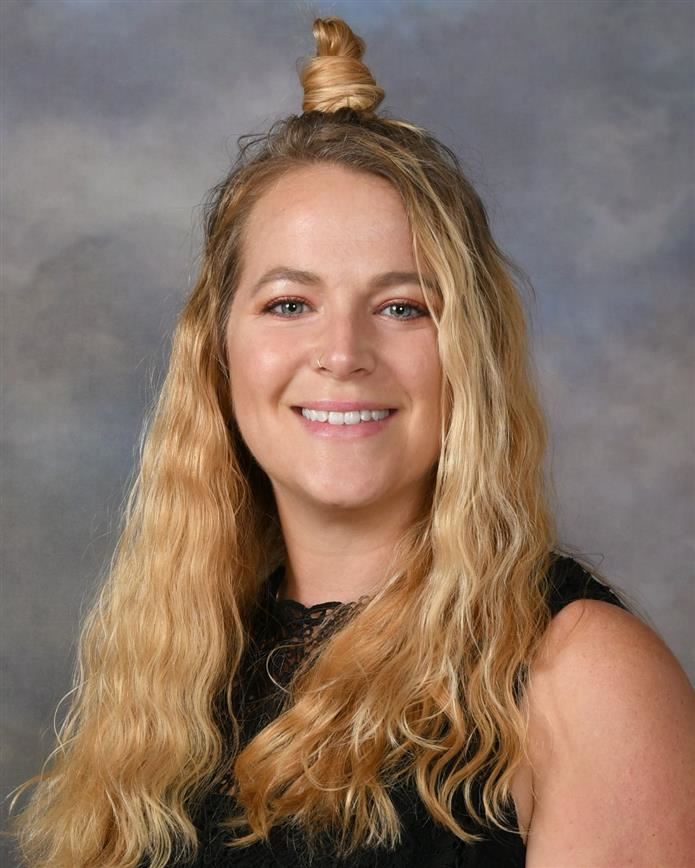 Mrs. Emily Machnicki